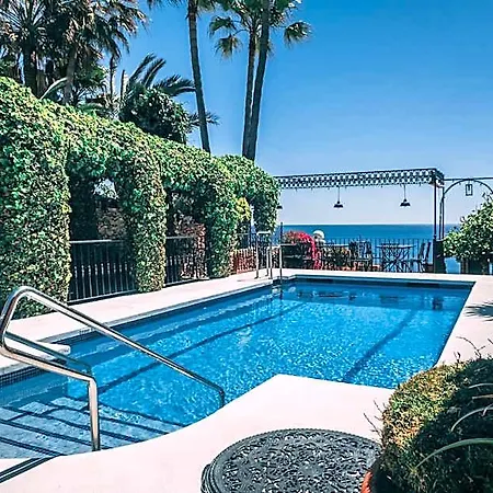 Otel Carabeo