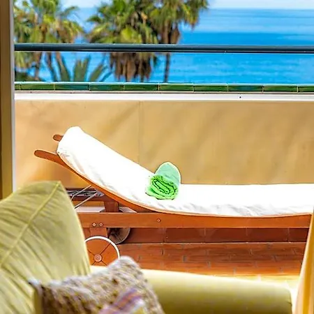 Carabeo Otel Nerja