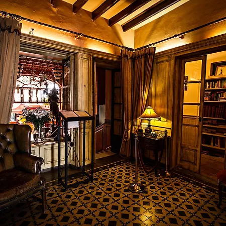 Hotel Carabeo